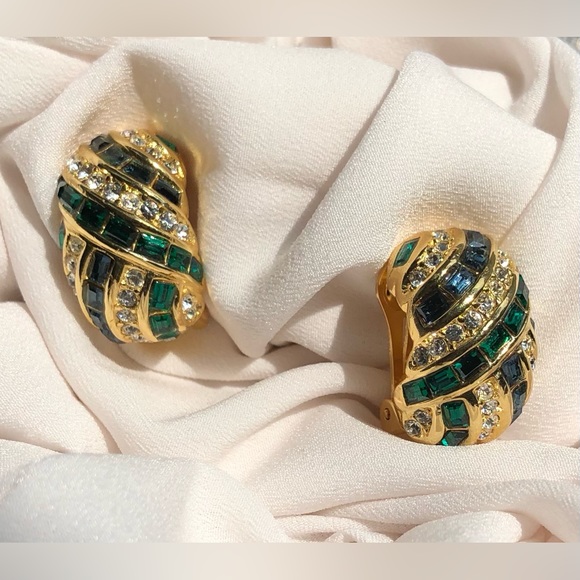 Vintage Christian Dior Crystal Clip On Huggie Yellow Gold Plated Earrings Signed - Picture 2 of 8